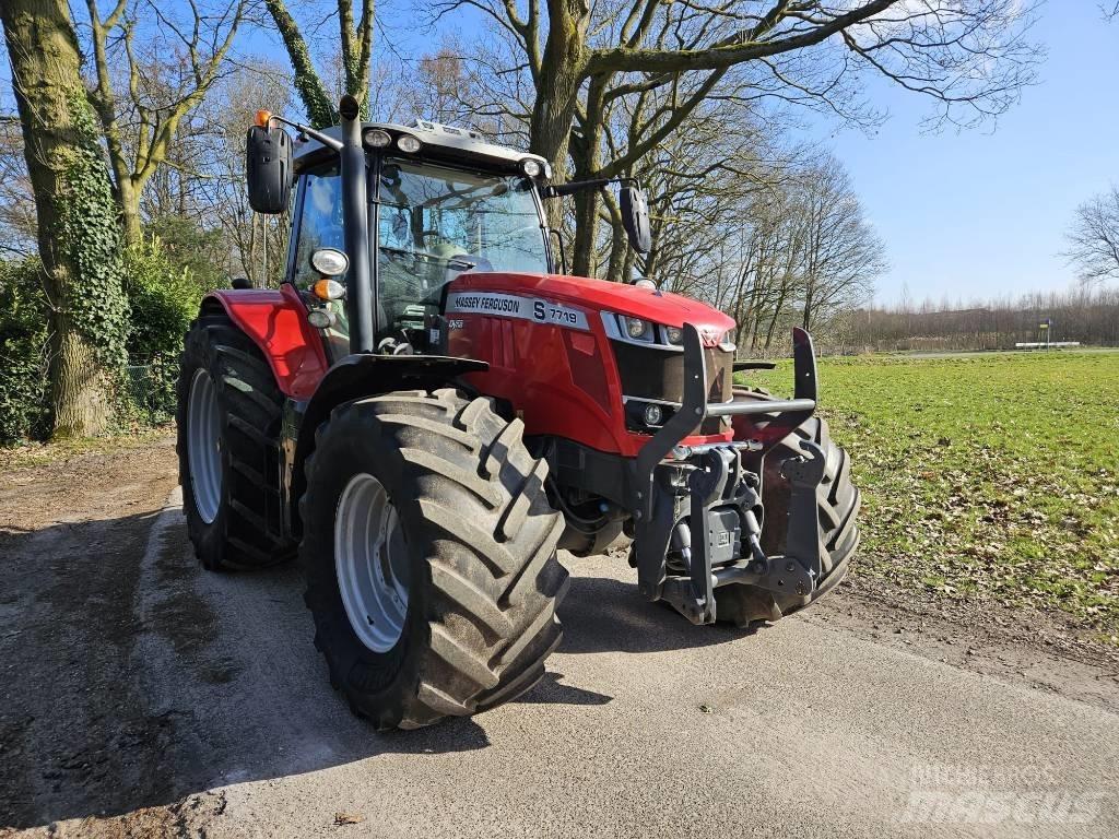 Massey Ferguson 7719 Trattori