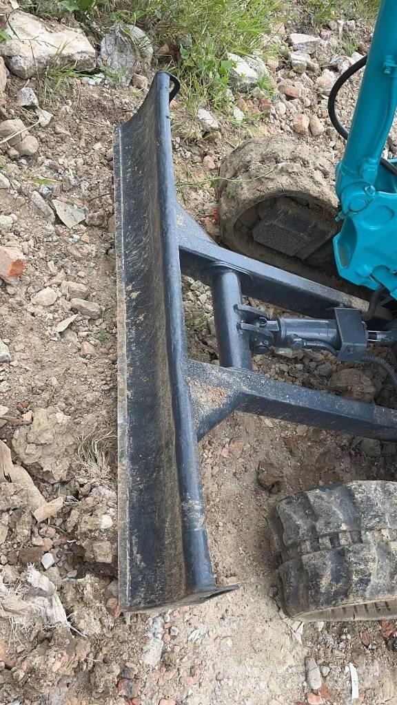 Komatsu U35 Miniescavatori