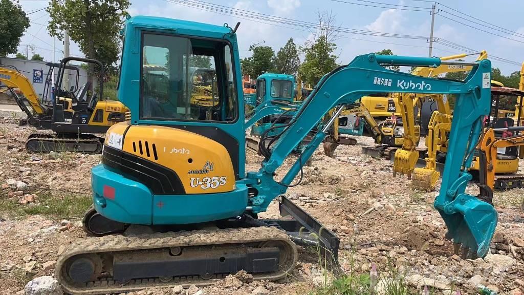 Komatsu U35 Miniescavatori