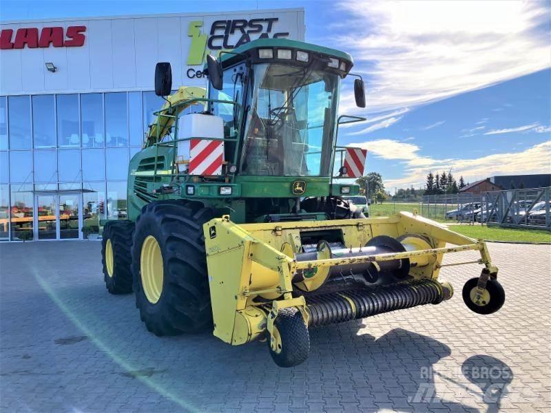 John Deere 7300 Trince semoventi