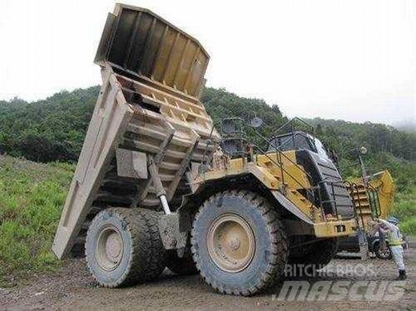 CAT 777F Dumper a telaio rigido