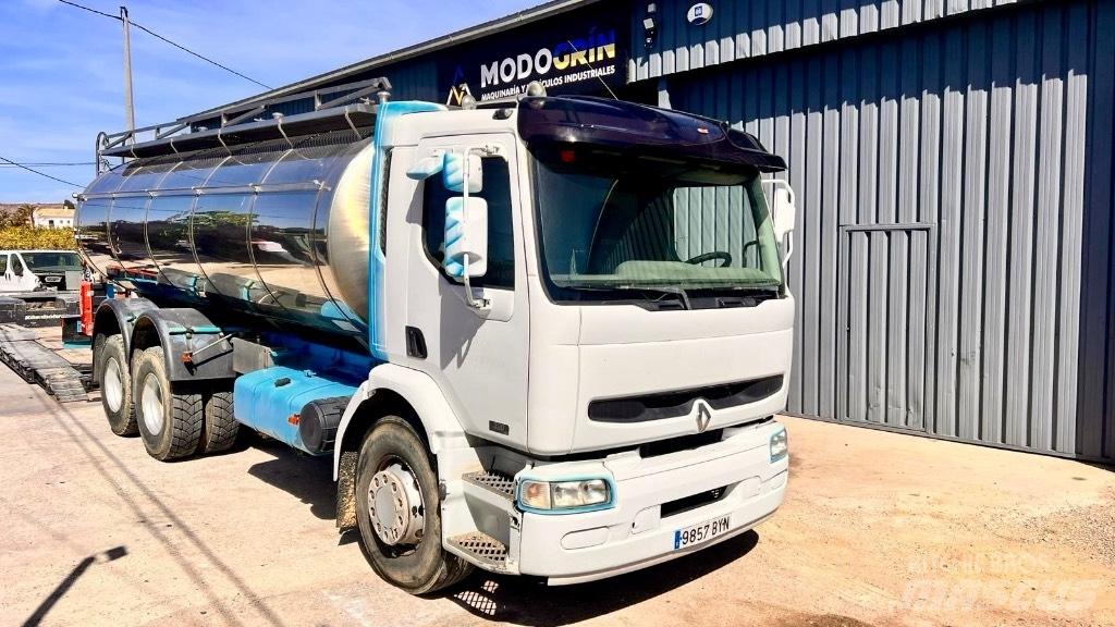 Renault 320.26 Cisterna