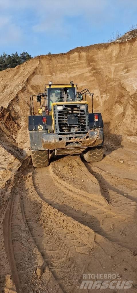 Komatsu WA 470-6LC Pale gommate