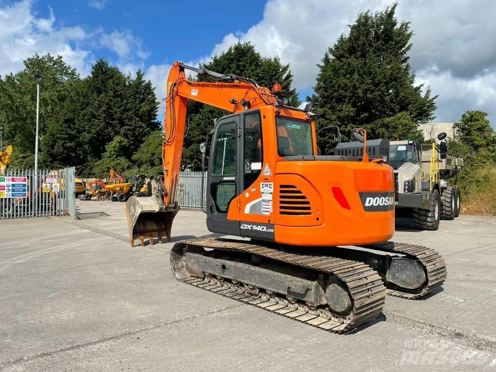 Doosan DX 140 LCR Escavatori cingolati