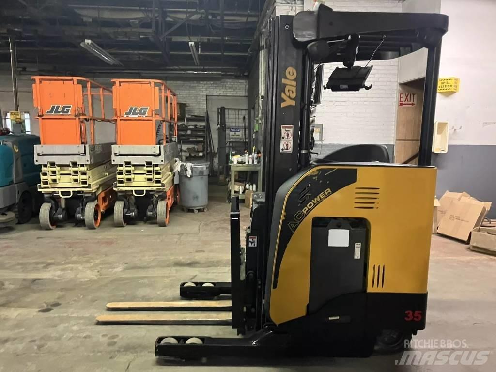 Yale NR035 Carrello retrattile