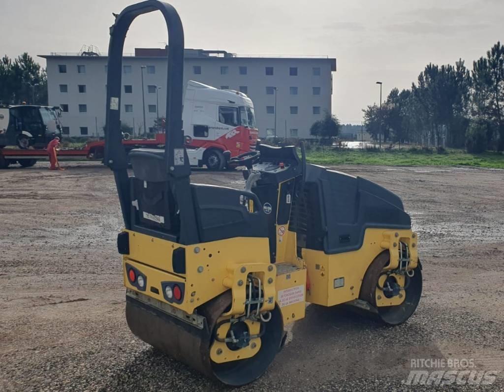 Bomag BW 100 AD M-5 Rulli a doppio tamburo