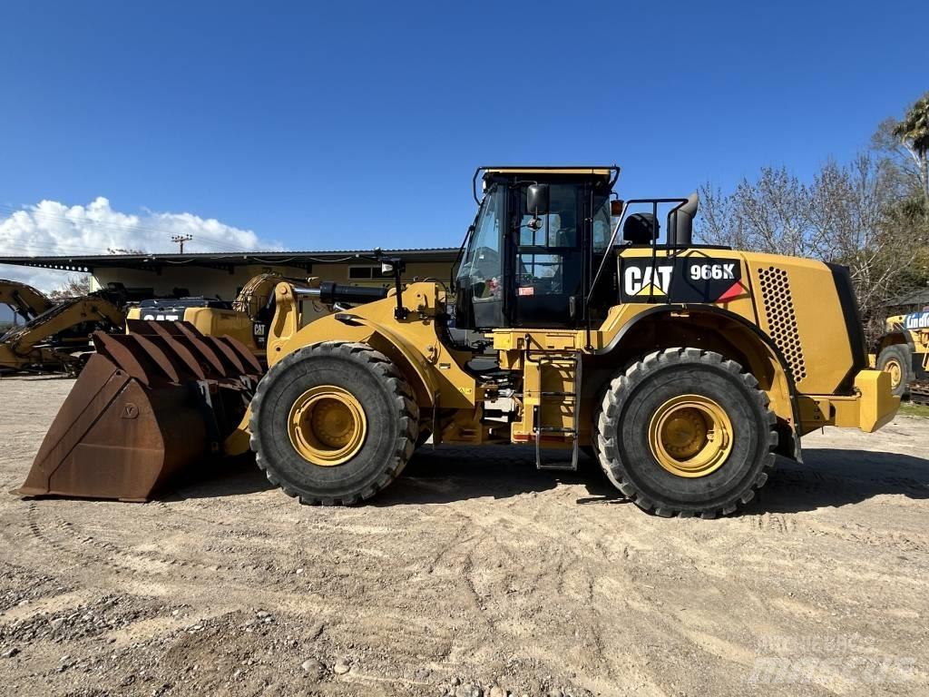 CAT 966 K Pale gommate