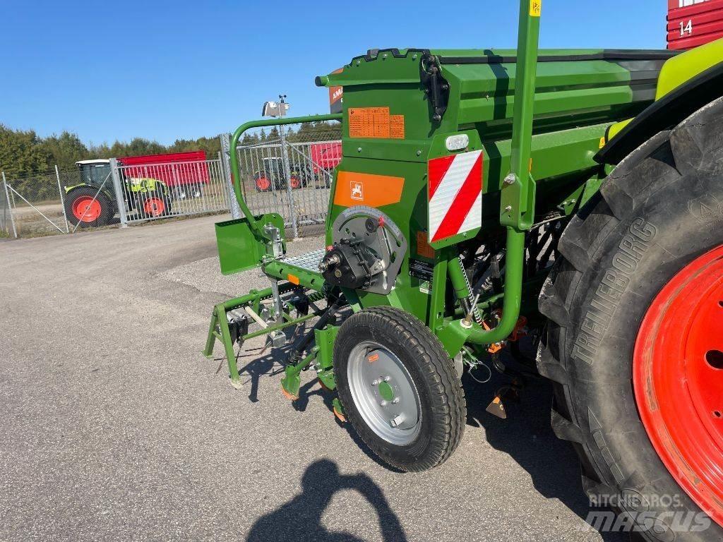 Amazone D9 3000 Perforatrici