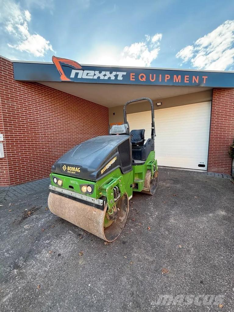 Bomag 120 AD-5 Rulli a doppio tamburo