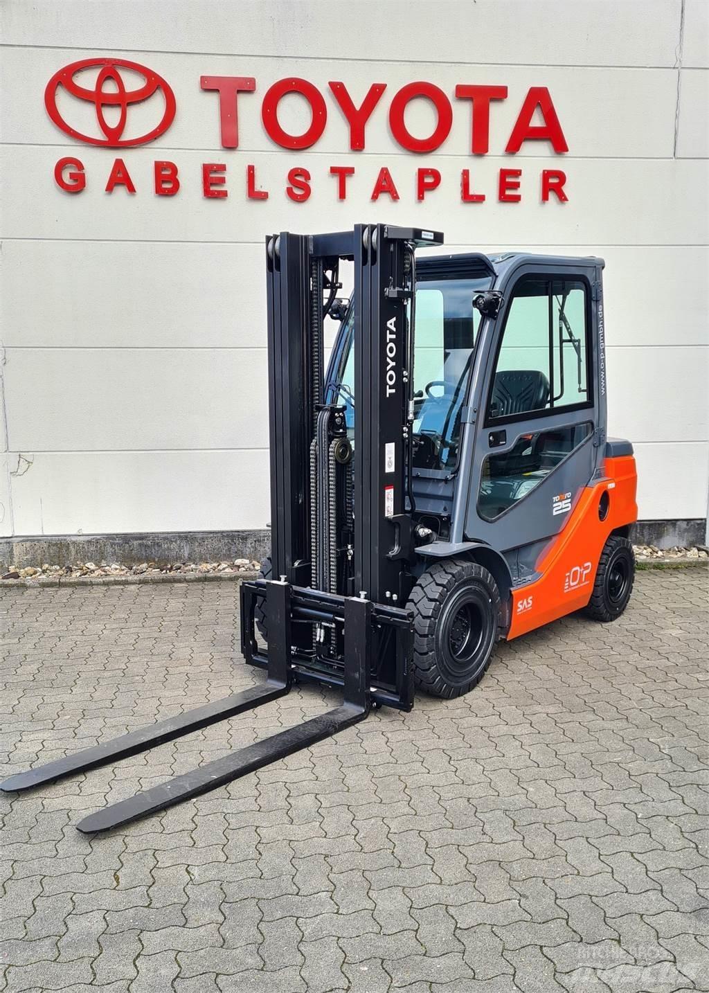 Toyota 52-8FDF25 Carrelli elevatori diesel