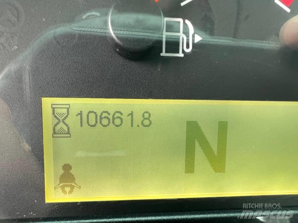 CAT 926 M Pale gommate