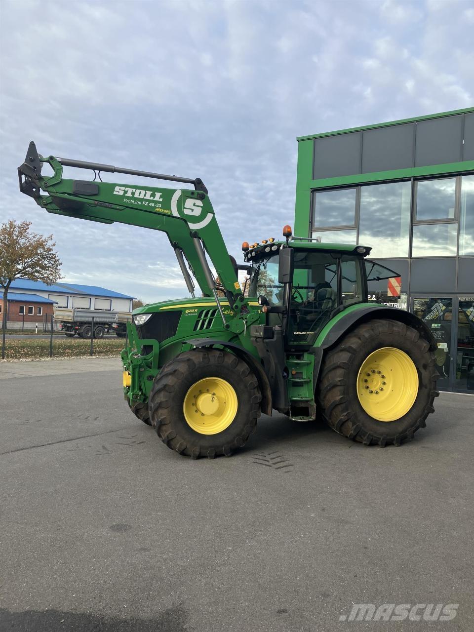 John Deere 6215R Trattori