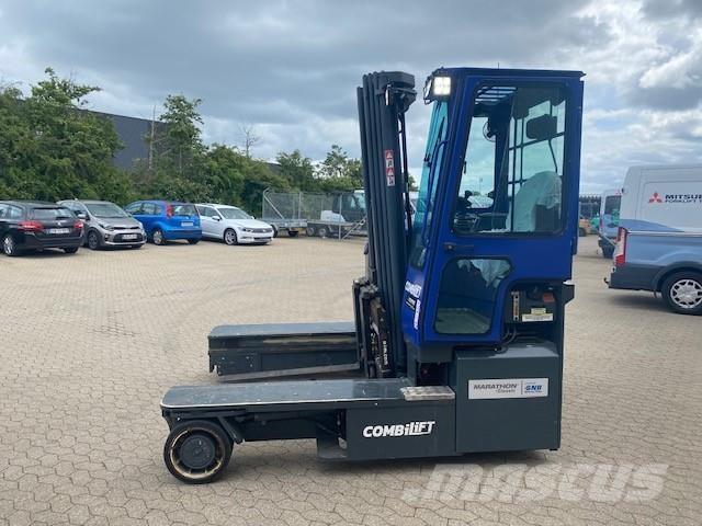 Combilift C4500E Carrello elevatore retrattile a 4 vie