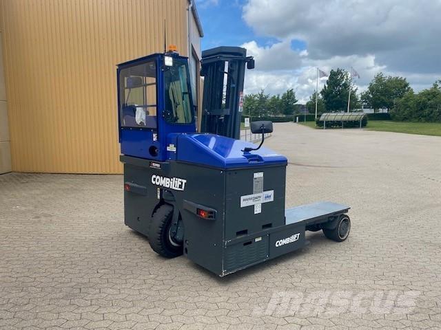 Combilift C4500E Carrello elevatore retrattile a 4 vie