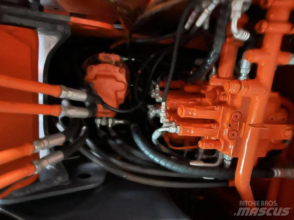 Hitachi ZX 70 Miniescavatori