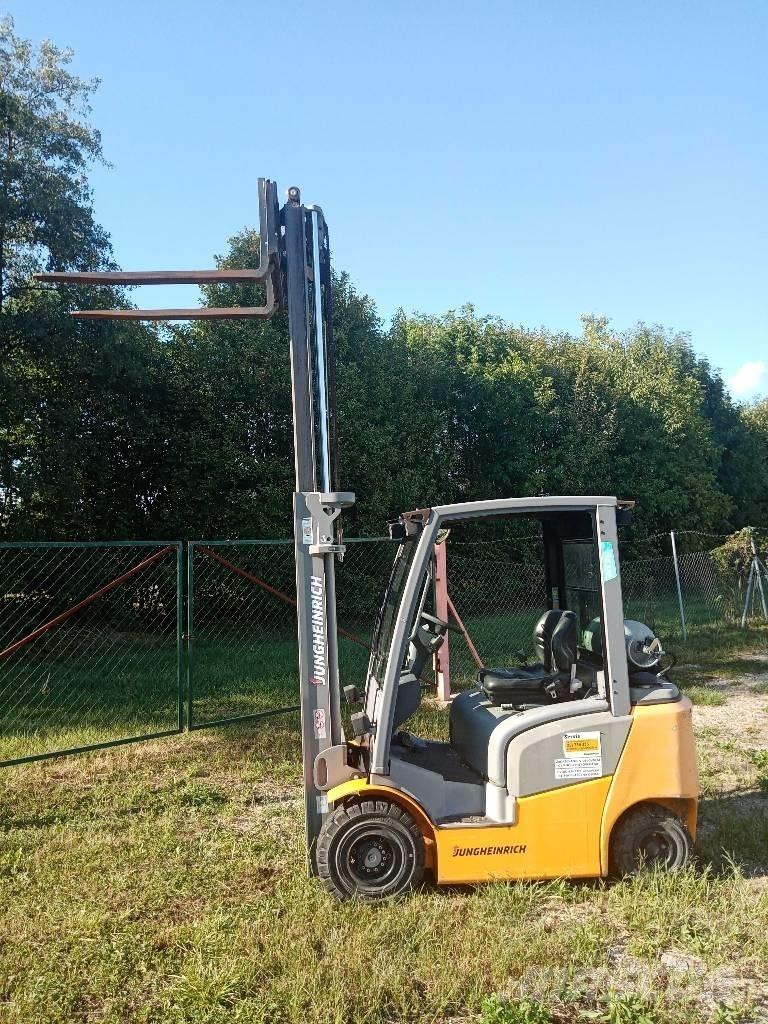Jungheinrich TFG 320 Carrelli elevatori GPL