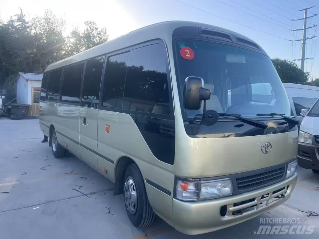 Toyota Coaster Autobus interurbani