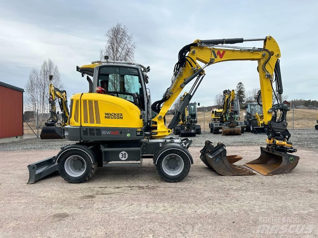 Wacker Neuson EW65 Escavatori gommati