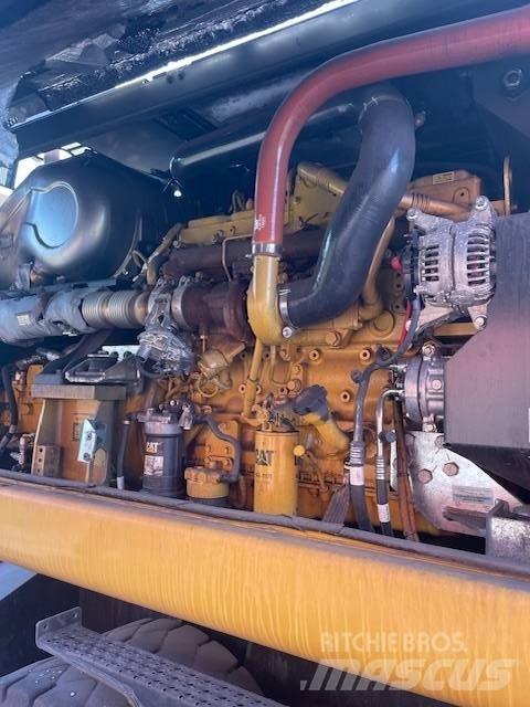 CAT M3026 MH Separazione rifiuti