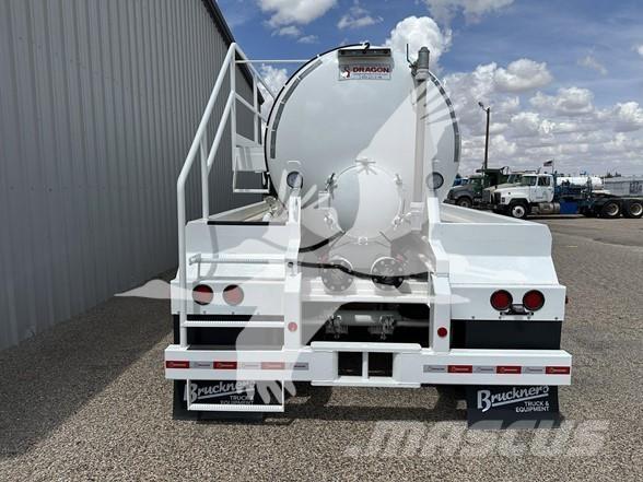 Dragon 130 BBL Semirimorchi cisterna