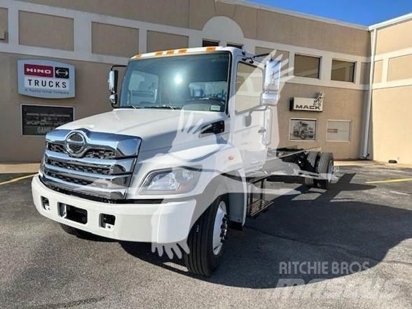 Hino L7 Autocabinati