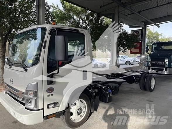 Hino S5 Autocabinati