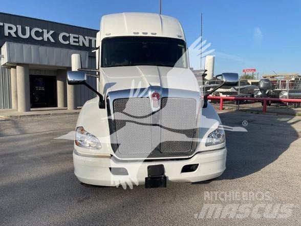 Kenworth T680 Motrici e Trattori Stradali