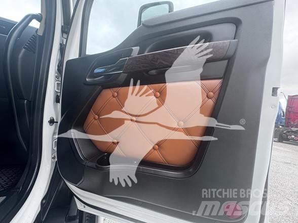 Kenworth T680 Motrici e Trattori Stradali
