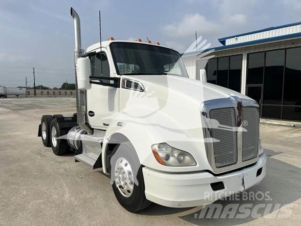 Kenworth T680 Motrici e Trattori Stradali