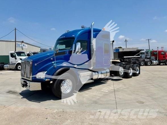 Kenworth T880 Motrici e Trattori Stradali