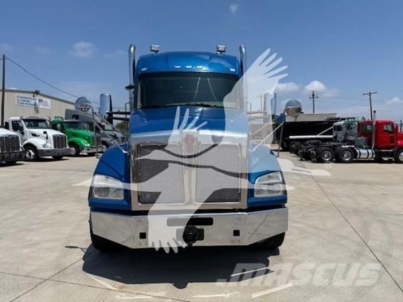 Kenworth T880 Motrici e Trattori Stradali