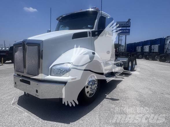 Kenworth T880 Motrici e Trattori Stradali