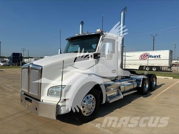 Kenworth T880 Motrici e Trattori Stradali