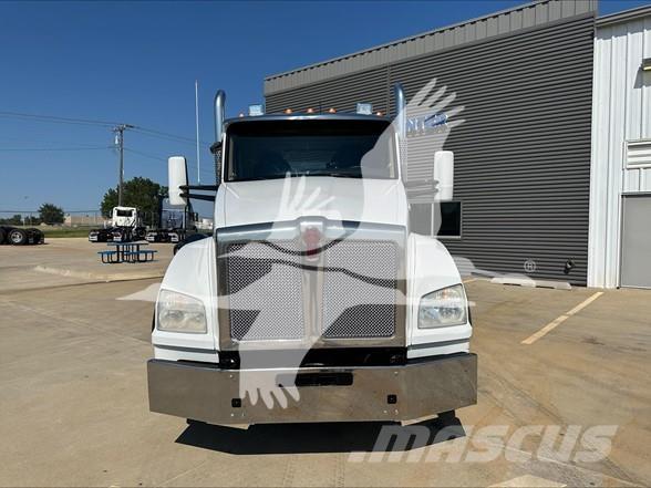 Kenworth T880 Motrici e Trattori Stradali