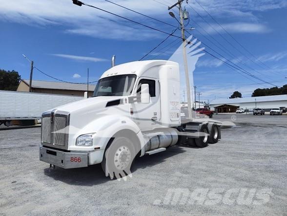 Kenworth T880 Motrici e Trattori Stradali