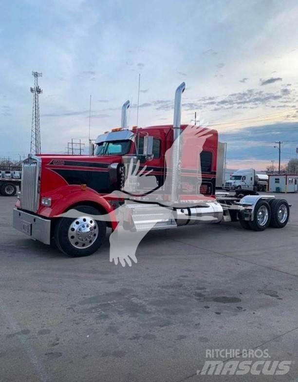 Kenworth W900 Motrici e Trattori Stradali