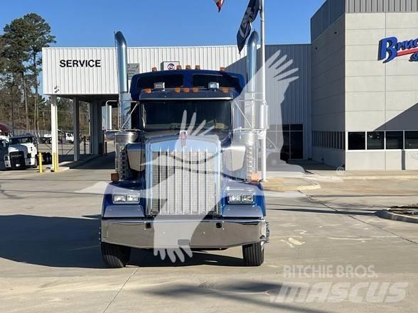 Kenworth W900L Motrici e Trattori Stradali