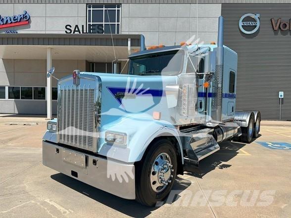 Kenworth W900L Motrici e Trattori Stradali