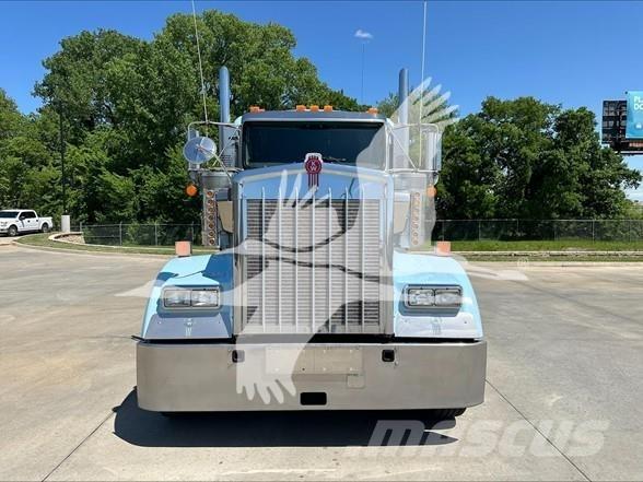 Kenworth W900L Motrici e Trattori Stradali