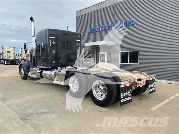 Kenworth W900L Motrici e Trattori Stradali