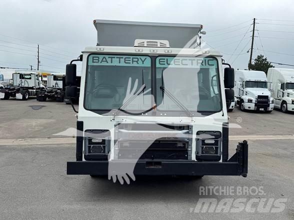 Mack LR64 Costruzioni - Altro