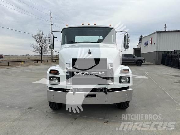 Mack MD6 Costruzioni - Altro