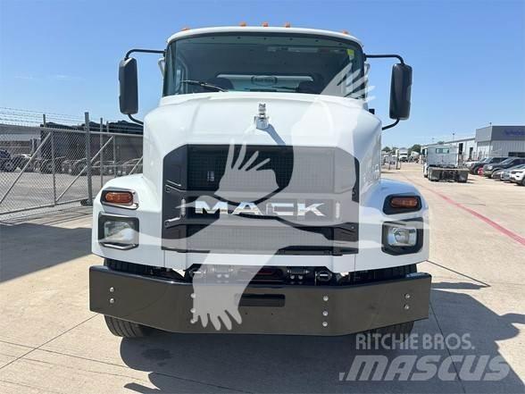 Mack MD6 Camion dei rifiuti