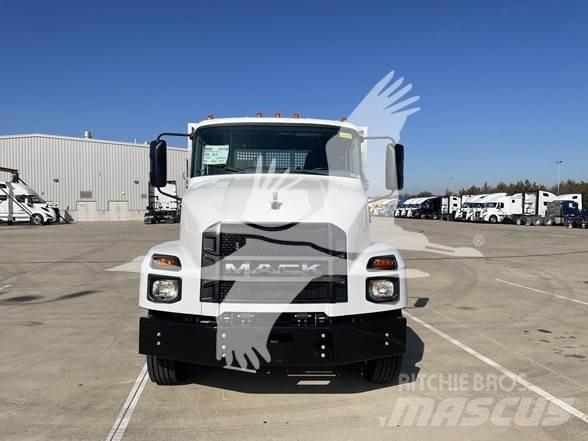 Mack MD6 Costruzioni - Altro