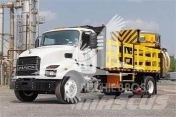 Mack MD6 Costruzioni - Altro