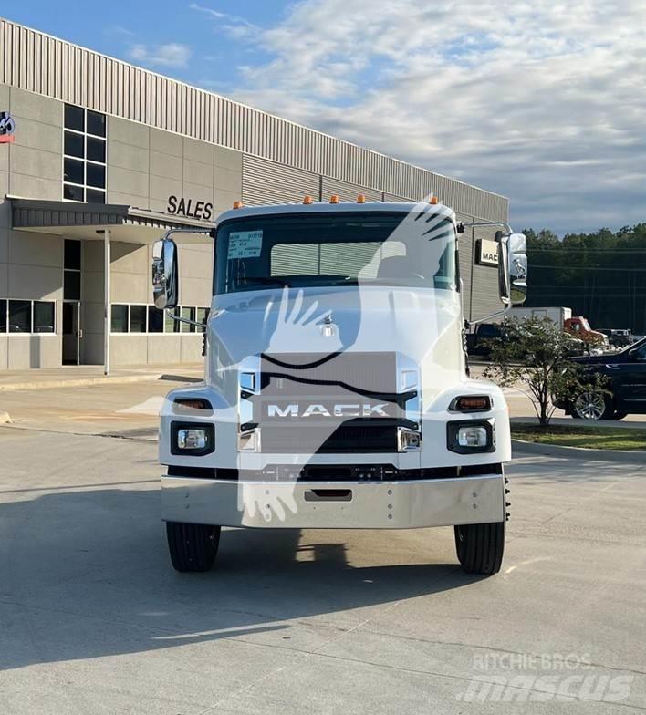 Mack MD6 Camion ribaltabili