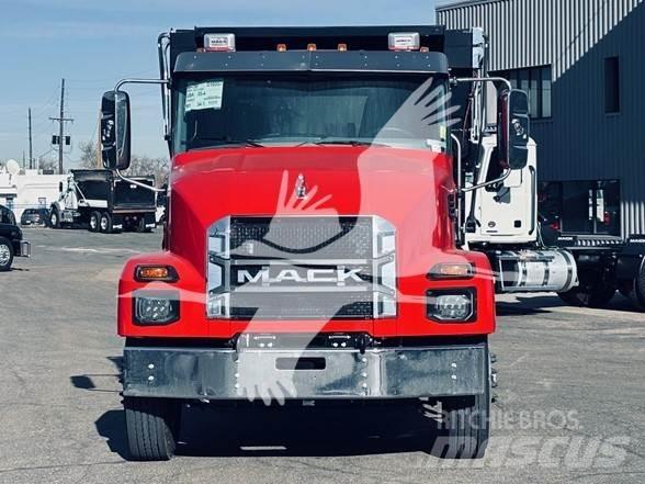 Mack MD6 Camion ribaltabili