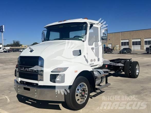 Mack MD6 Autocabinati