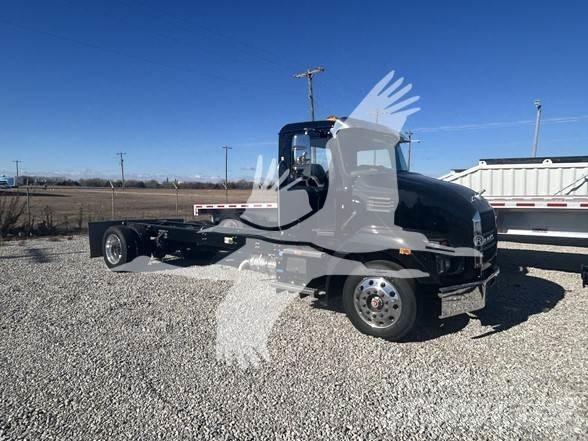 Mack MD6 Autocabinati