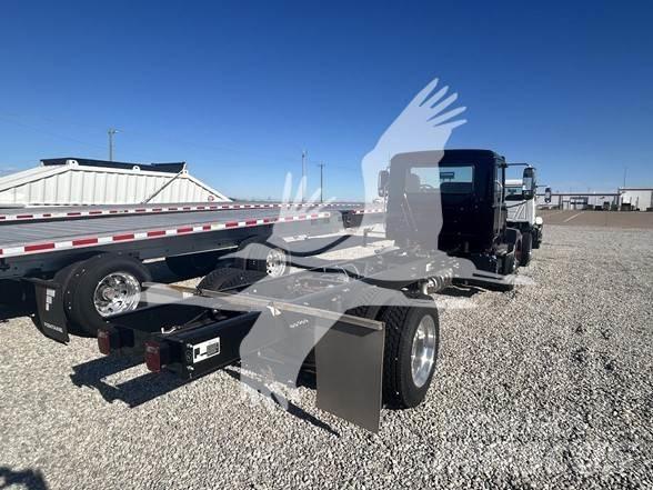 Mack MD6 Autocabinati